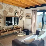 Holiday home Maison Des Passeroses *