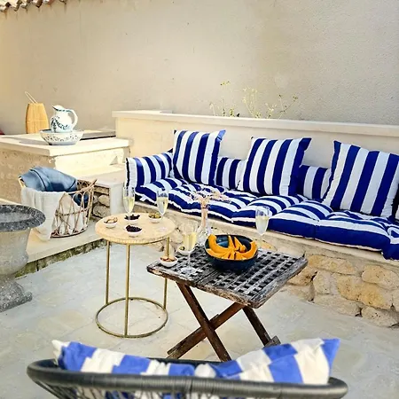 Maison Des Passeroses Holiday home *