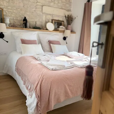 Maison Des Passeroses * Boutiers-Saint-Trojan